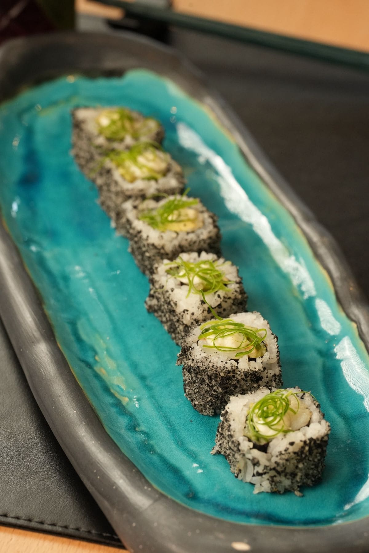 Sora Japanese Dining özel sushi tabağı — Bursa